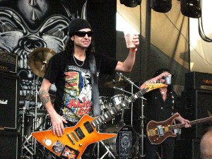 PHIL CAMPBELL