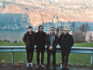 bandas dayseeker